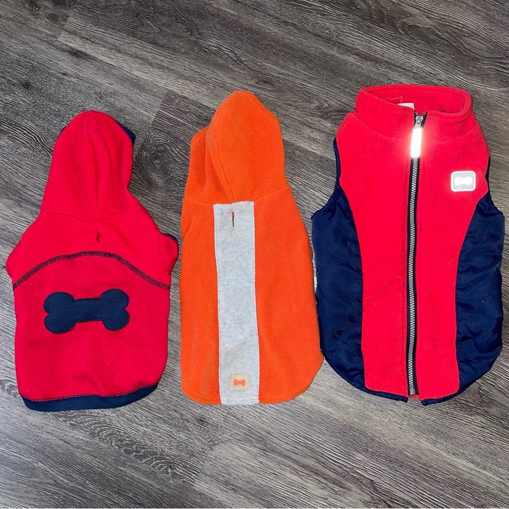 Set of 3 dog pet fleece vests/jackets. Medium/Large